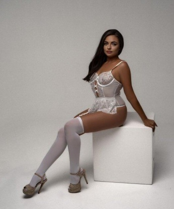 Экспертка по удовольствиям и наслаждениям приглашает провести вечер в атмосфере страсти и жарких эмоций. Гарантирую тебе максимальное удовольствие! 13693, 25 лет